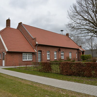 Bild vergrößern: Dorfgemeinschaftshaus Klein-Remels 2